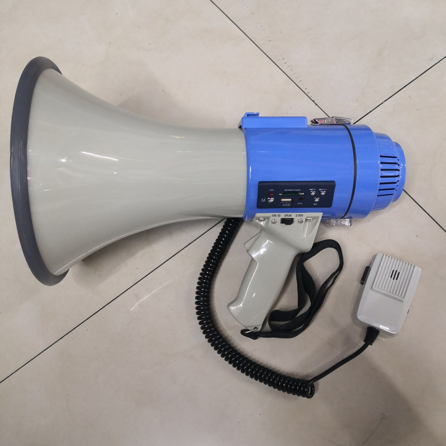 Громкоговоритель-усилитель с USB оптом из Китая — фотография поставщика