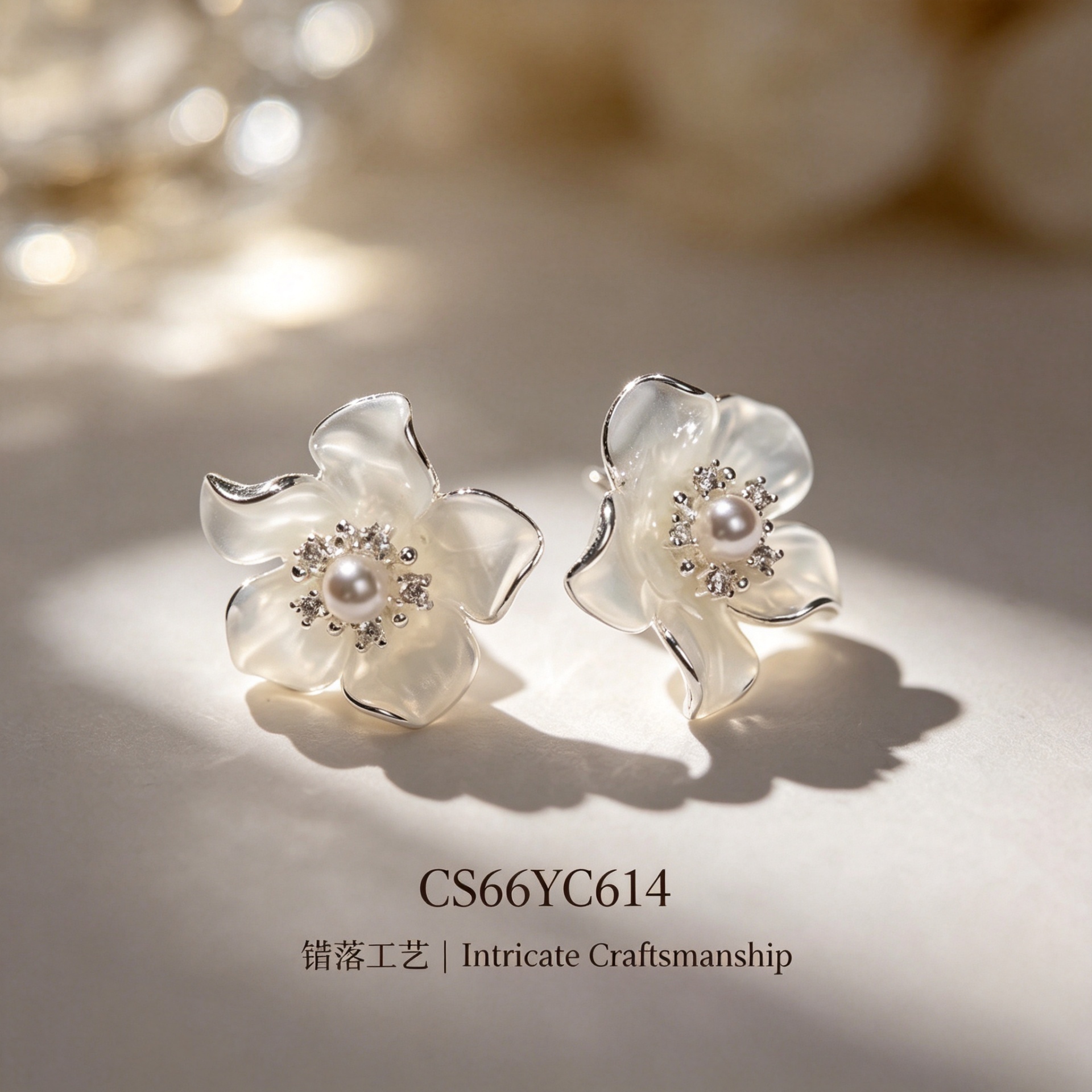 Серьги-кольца с крестом оптом из Китая — фотография поставщика