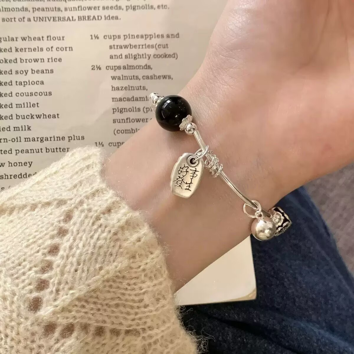 Браслет из серебра 925 с чёрным агатом оптом из Китая — фотография поставщика