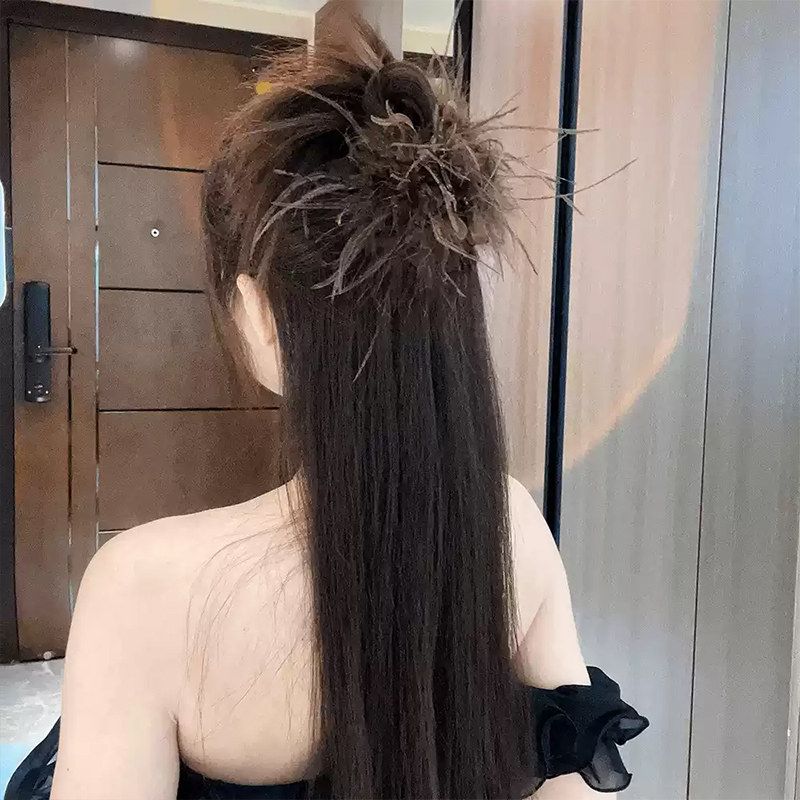 Заколка-краб с перьями страуса оптом из Китая — фотография 3