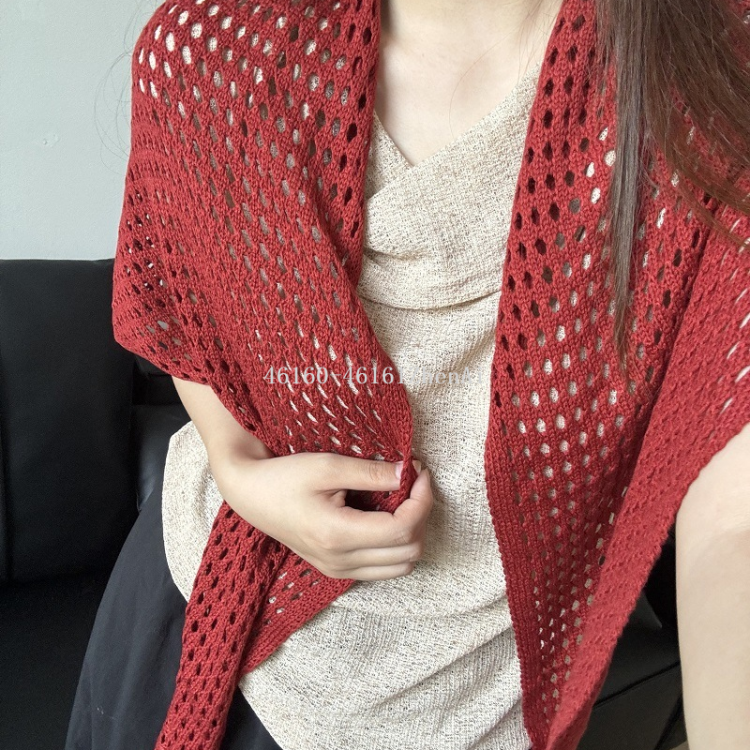 Шаль вязаная ажурная лёгкая оптом из Китая — фотография поставщика