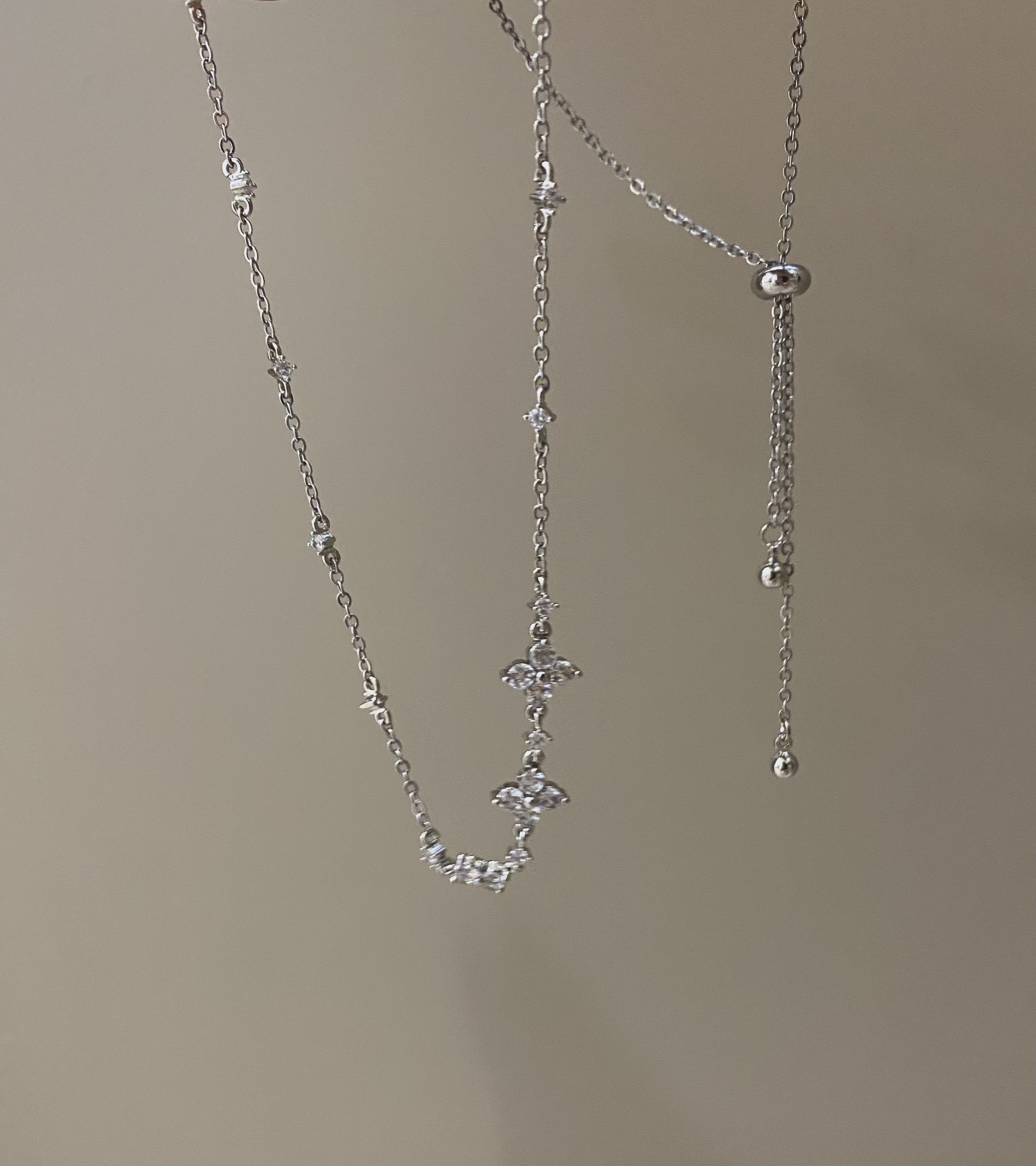Серьги с фианитами и упаковкой оптом из Китая — фотография 2